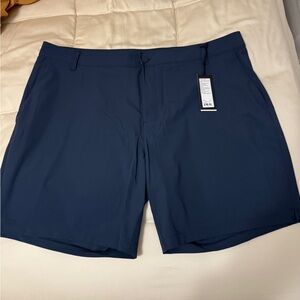 NWT Rhone Resort Short - Navy - 40